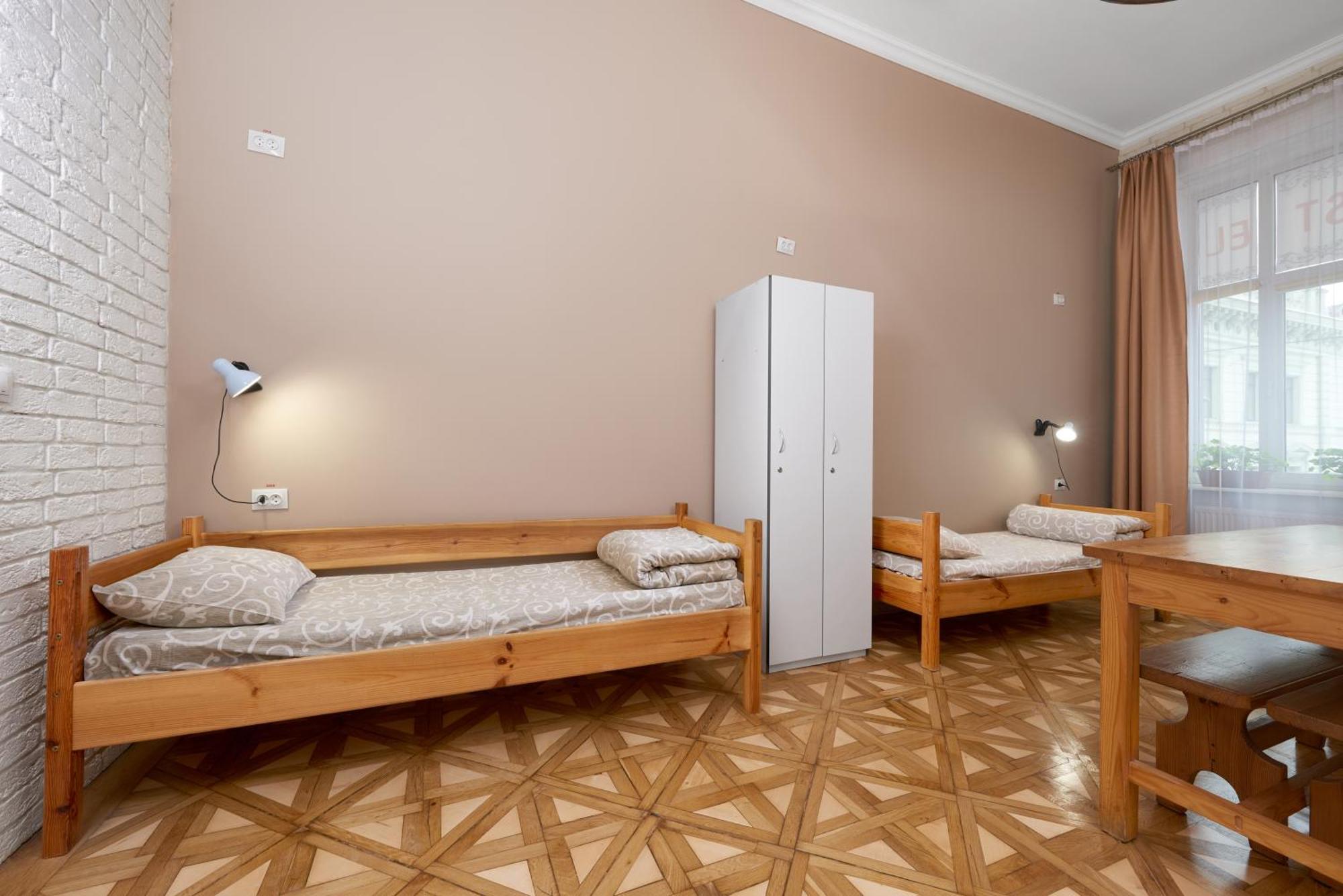 Cossacks Hostel إلفيف الغرفة الصورة