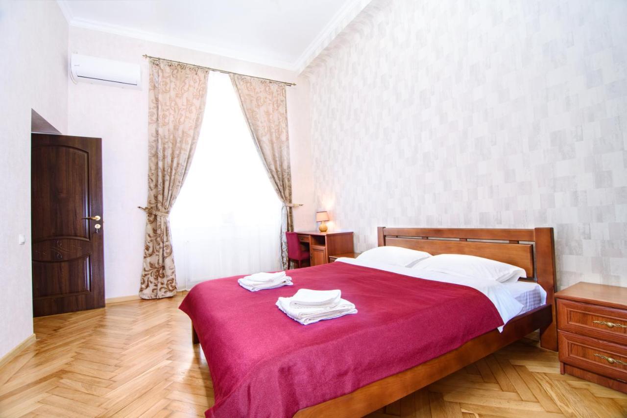 Cossacks Hostel إلفيف المظهر الخارجي الصورة